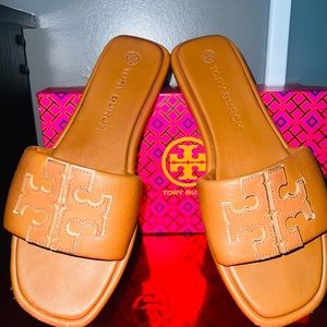 TORY BURCH DOUBLE TT LEATHER SPORT SLIDE SANDAL